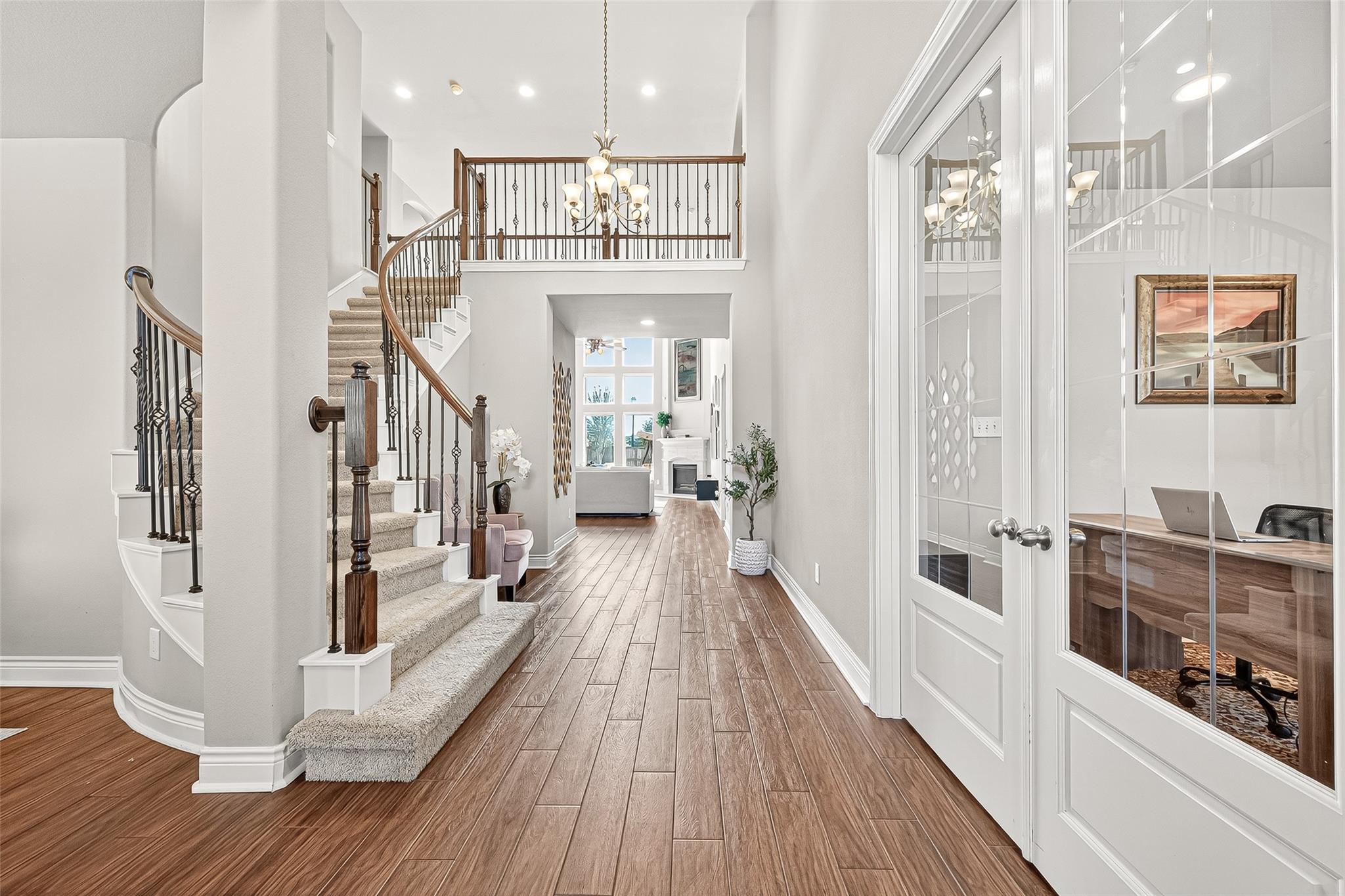 27419 Gladway Manor Drive