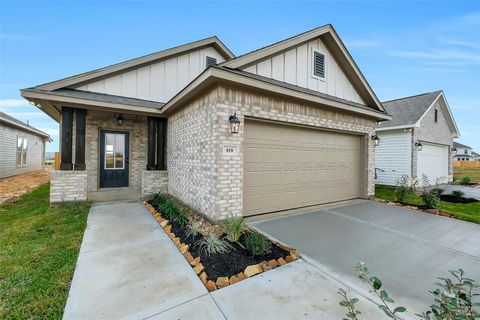 Photo of 818 Countryside Glade Lane, Bonney, TX 77583 (MLS # 5034643)