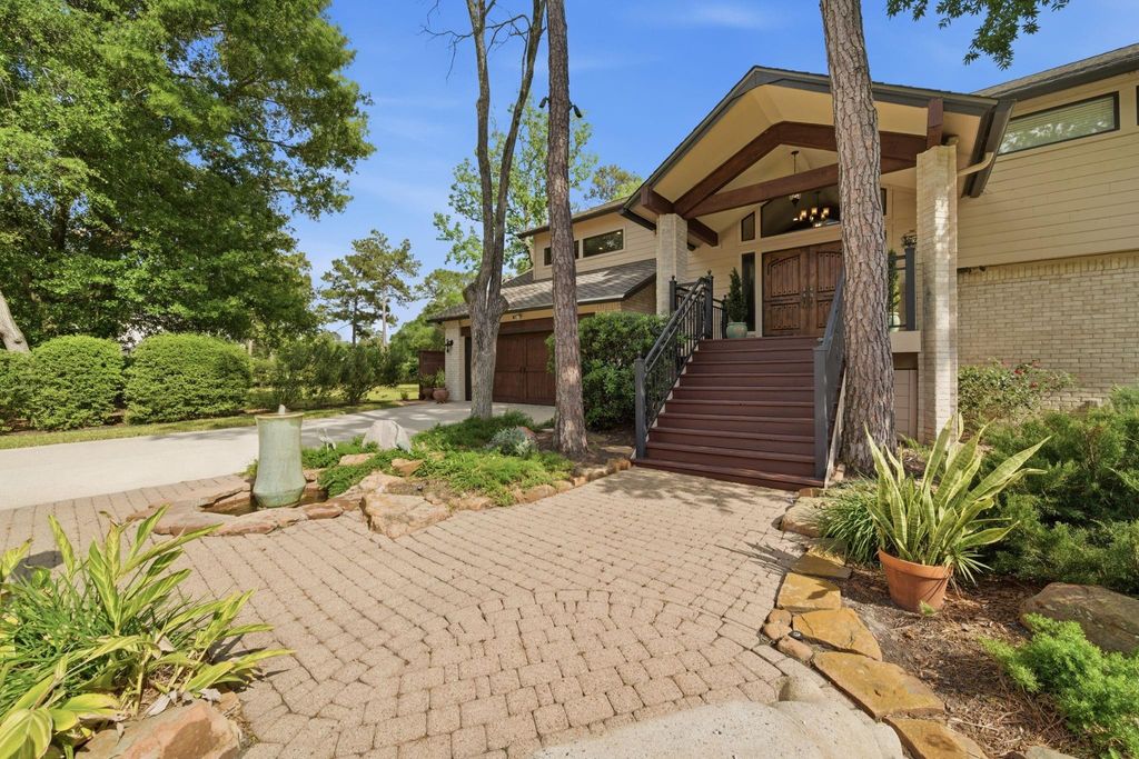 Photo of 67 Huntsmans Horn Circle, The Woodlands, TX 77380 (MLS # 51522220)