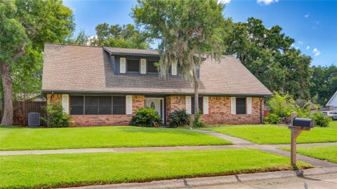 Photo of 15702 Wandering Trail, Friendswood, TX 77546 (MLS # 86194468)
