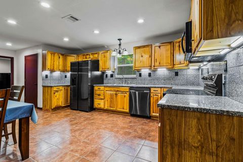 Photo of 300 Hidden Oaks Drive, Point Blank, TX 77364 (MLS # 61420369)