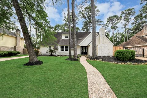 Photo of 14514 Ravenhurst Lane, Houston, TX 77070 (MLS # 31498061)