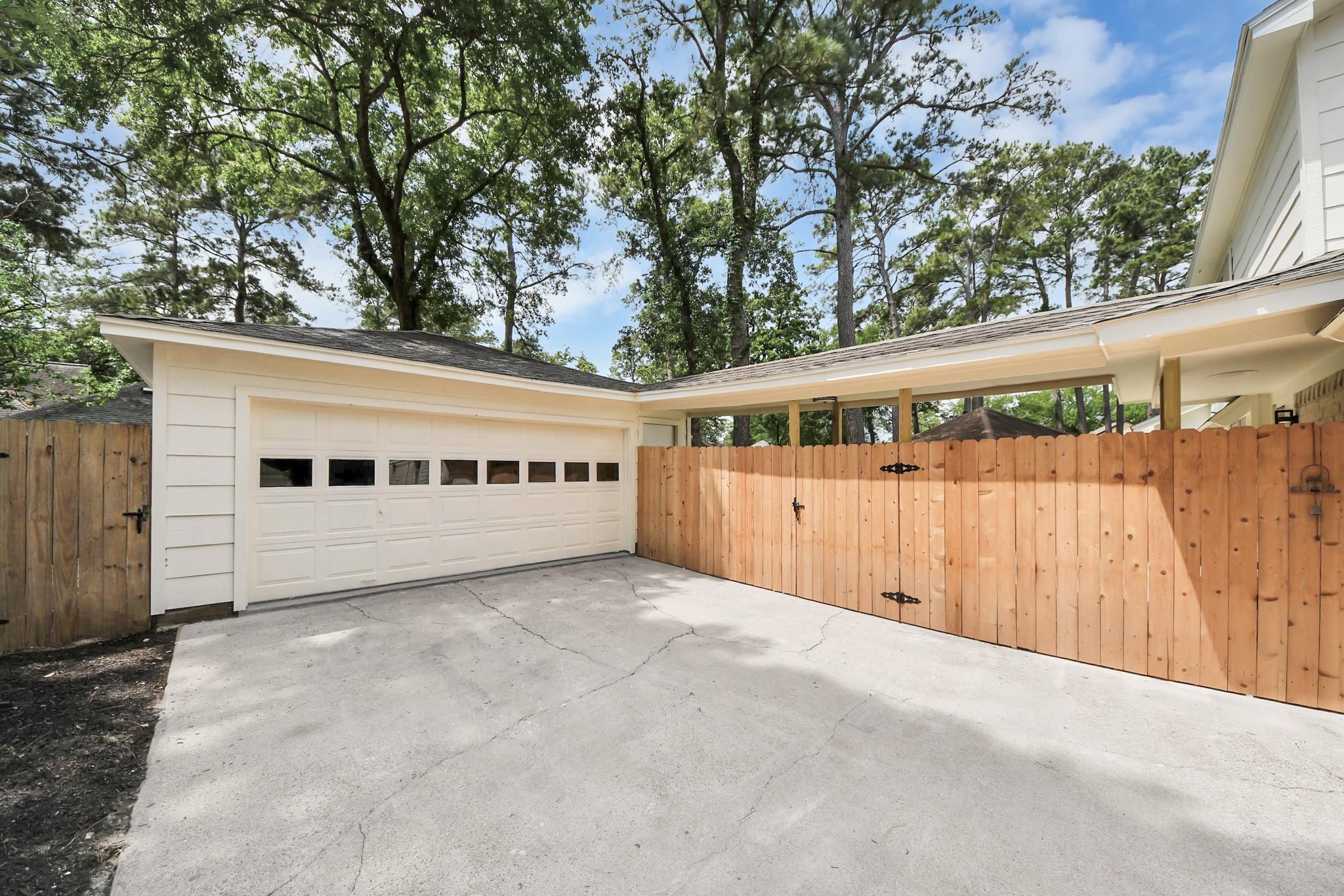 14514 Ravenhurst Lane