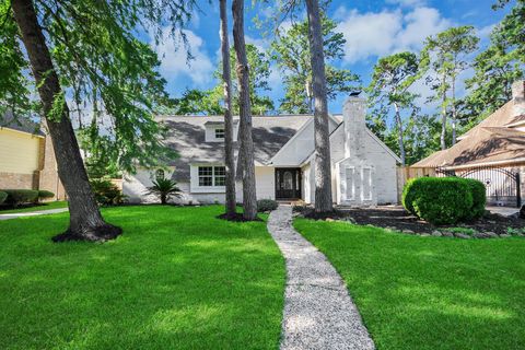 Photo of 14514 Ravenhurst Lane, Houston, TX 77070 (MLS # 31498061)