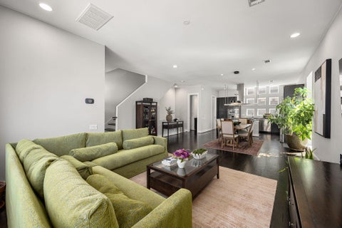 Photo of 1232 W 24th Street #H, Houston, TX 77008 (MLS # 44645220)