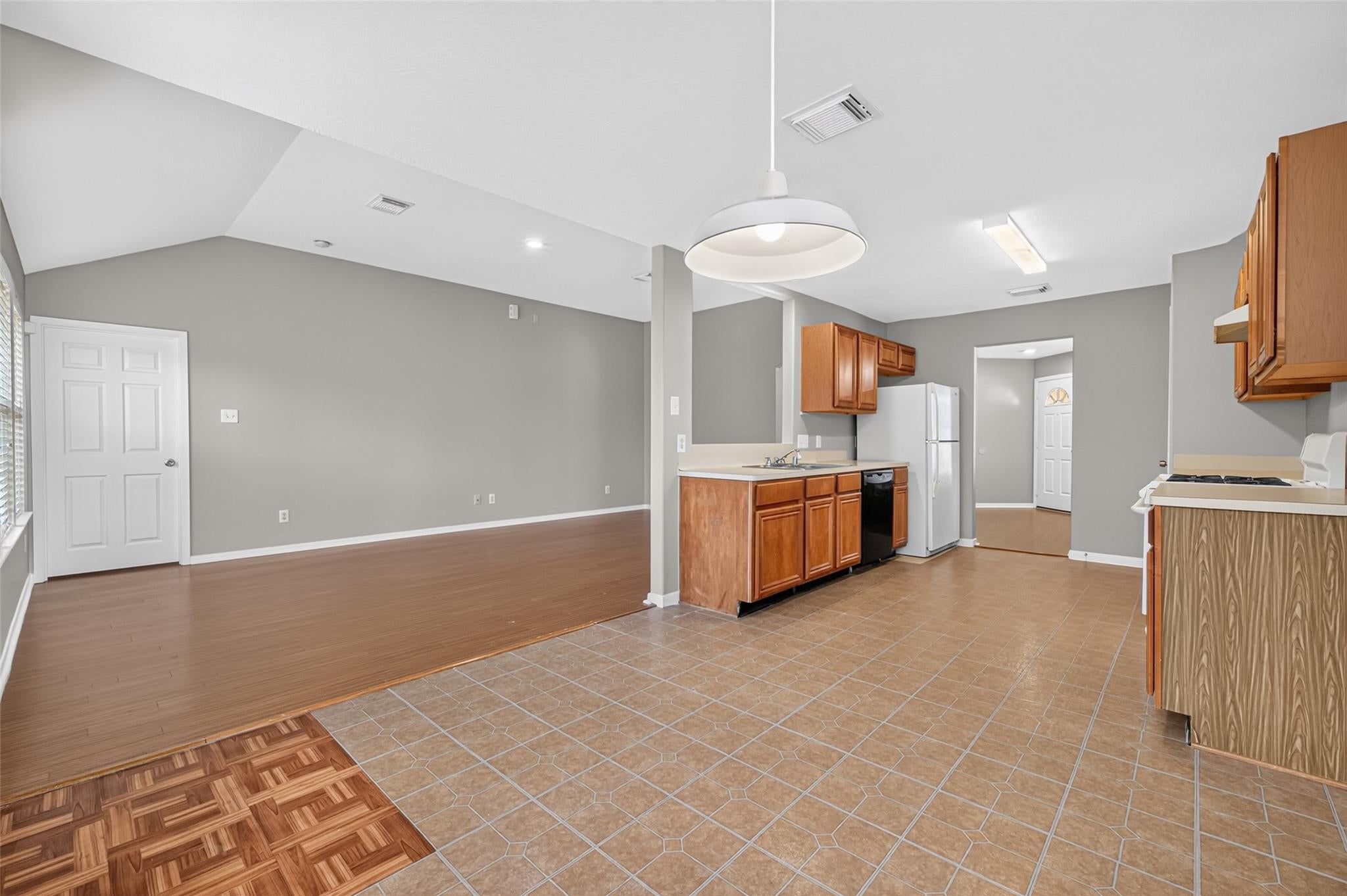 19311 Otter Trail Court