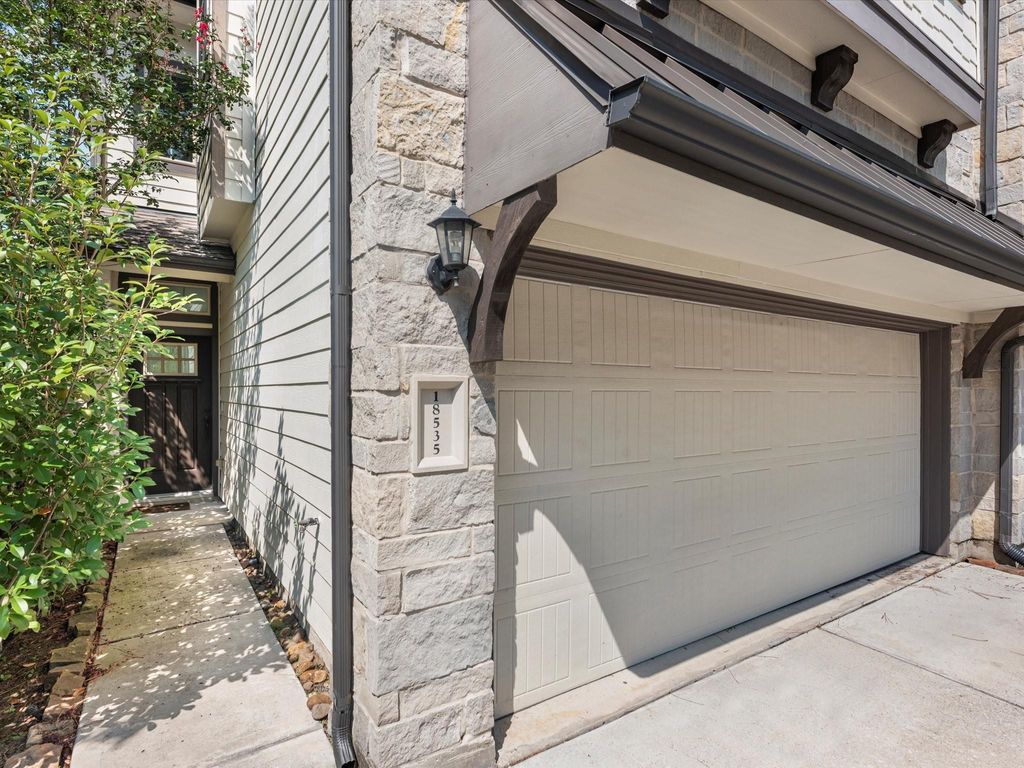 Photo of 18535 Triana Bend Lane, Humble, TX 77346 (MLS # 80252371)