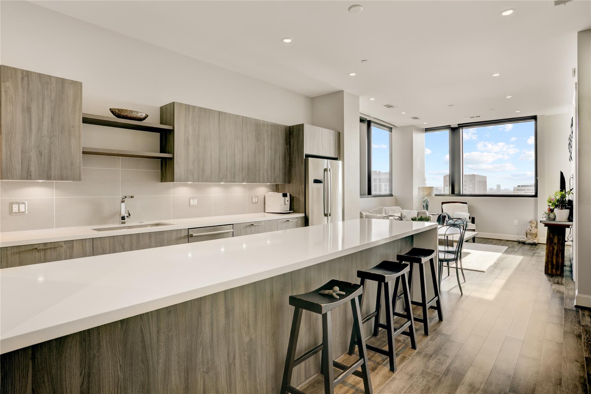 1211 Caroline Street 1804