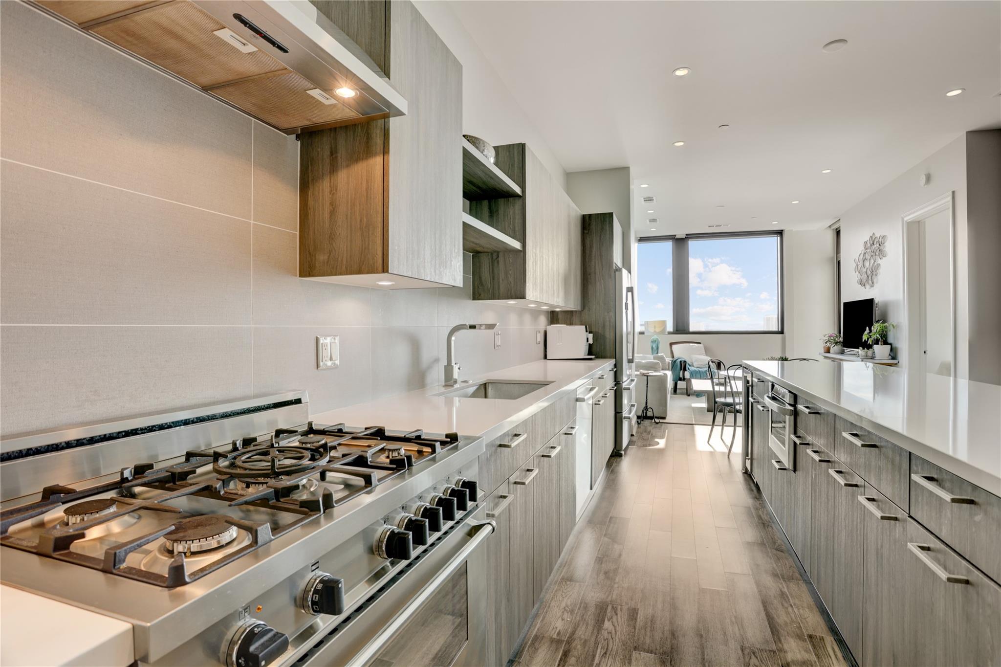 1211 Caroline Street 1804