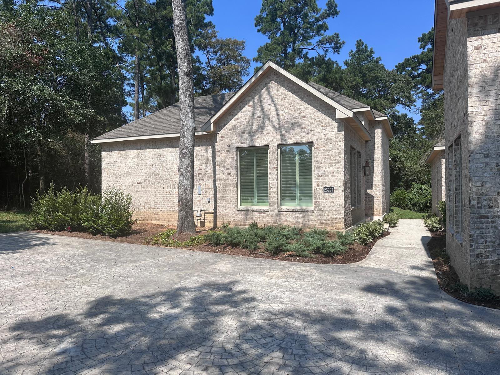 25227 Tara Bend Court