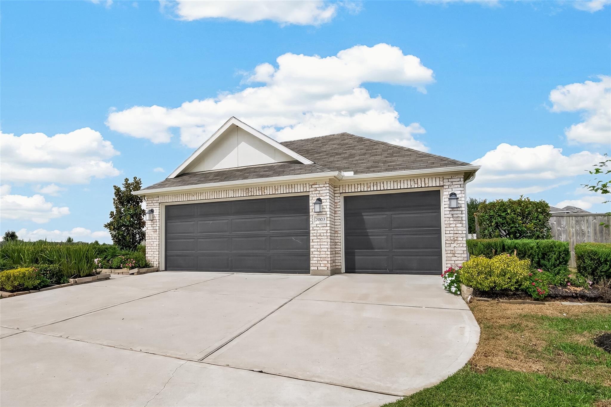 2003 Heather Ridge Way