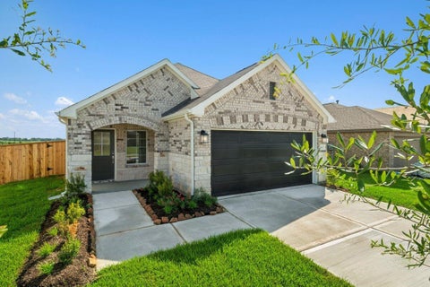 Photo of 2003 Heather Ridge Way, Rosenberg, TX 77471 (MLS # 78000110)