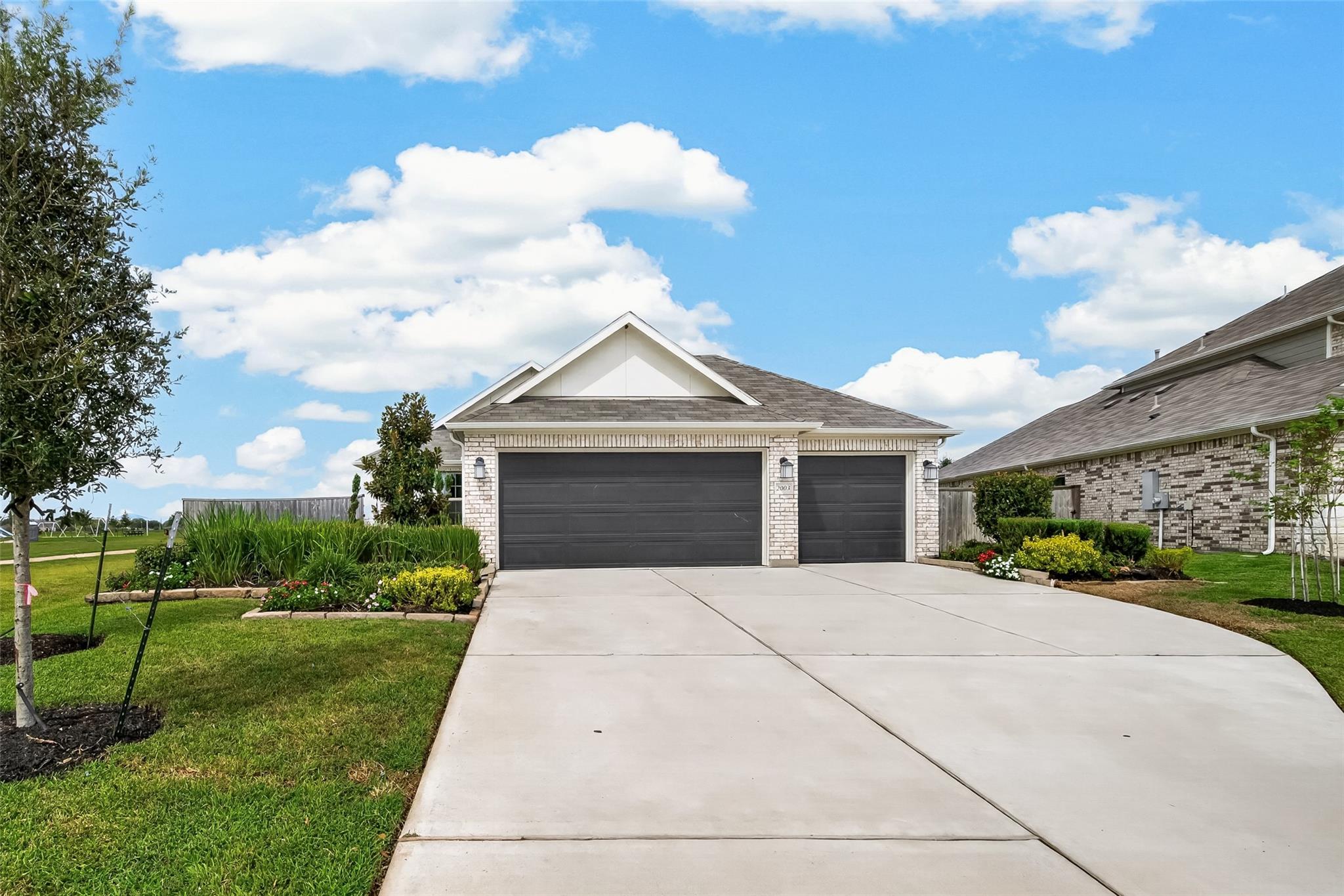 2003 Heather Ridge Way