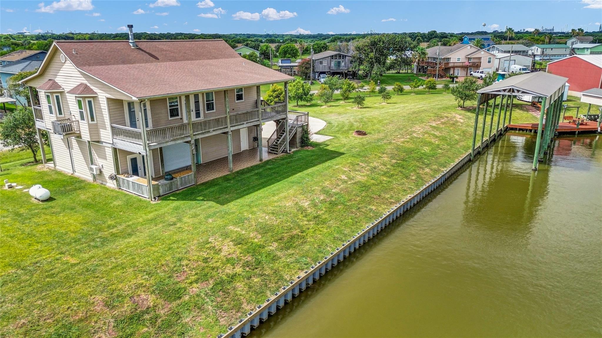 220 Kings Drive