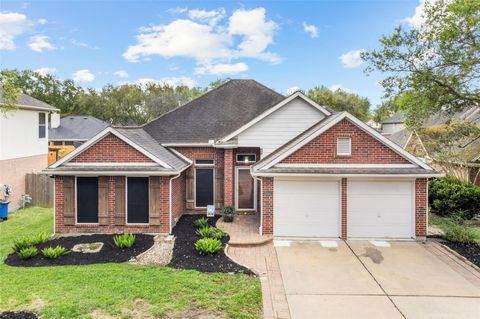 Homes For Sale - 3113 Watercastle Court<br/> Galveston County, League City, TX 77573