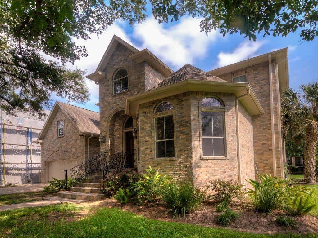 Photo of 3110 Glen Haven Boulevard, Houston, TX 77025 (MLS # 39470097)