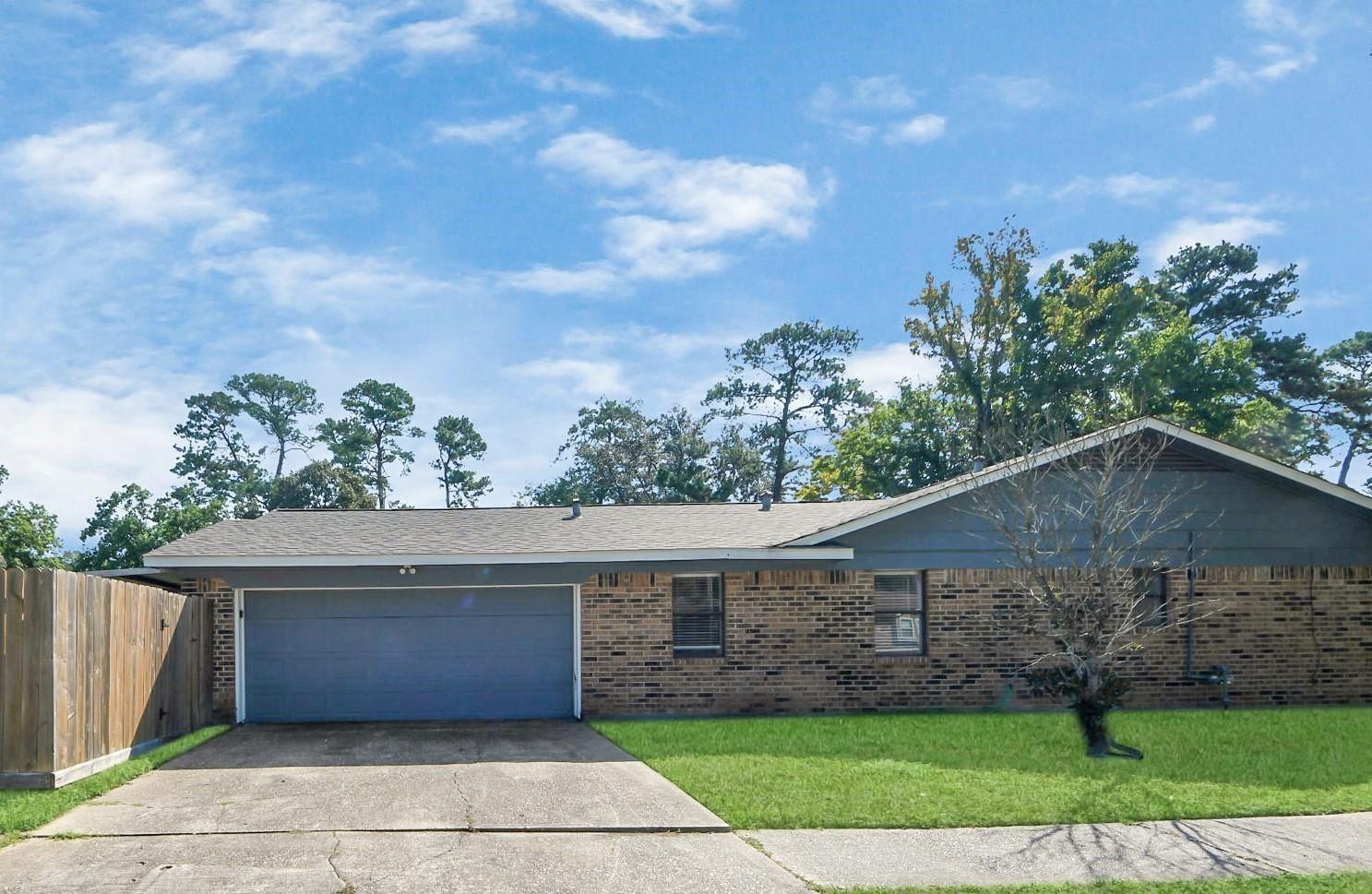 7303 Foxwick Lane