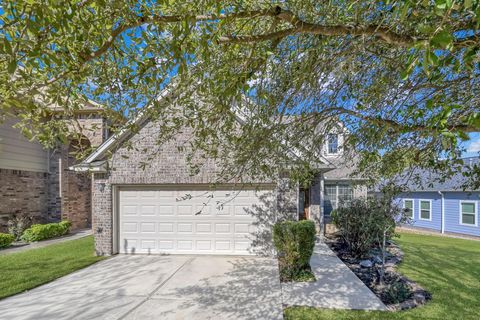 Photo of 130 April Cove, Conroe, TX 77356 (MLS # 46676742)