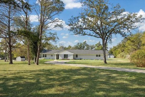 Photo of 3455 Fm 1948 Road N, Burton, TX 77835 (MLS # 60522912) Photo of 3455 Fm 1948 Road N, Burton, TX 77835 (MLS # 60522912)