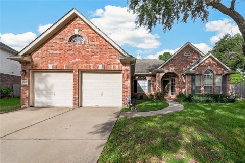 Homes For Sale - 11227 Timbercreek Falls Drive<br/> Houston, TX 77095