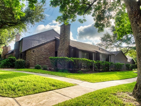 Photo of 16550 Space Center Boulevard Boulevard, Houston, TX 77058 (MLS # 39213150)