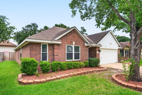 Photo of 19502 Gladewater Drive, Tomball, TX 77375 (MLS # 22388511)