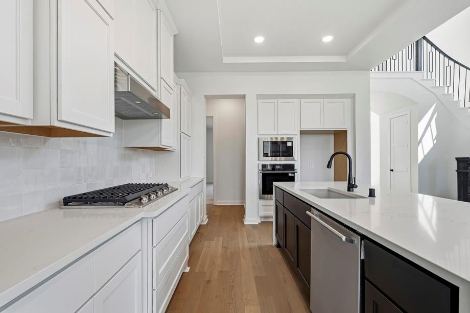8902 Antelope Canyon Way