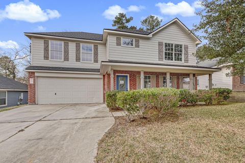 Homes For Sale - 5445 N Buffalo Circle<br/> Willis, TX 77378