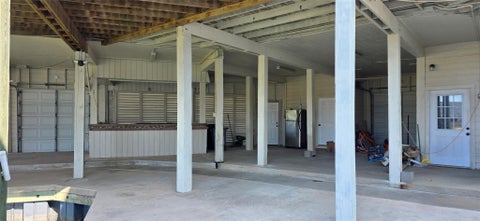 Tiny photo for 1702 E Castaway Street, Tiki Island, TX 77554 (MLS # 58166871)