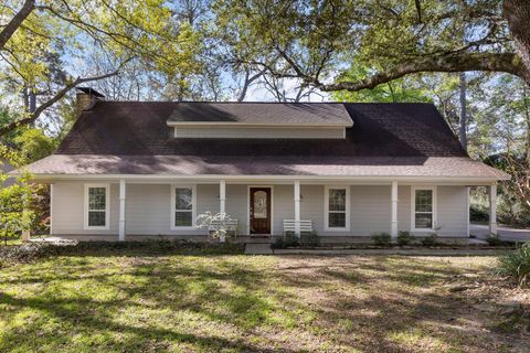 1 Cape Chestnut Drive The Woodlands TX 77381