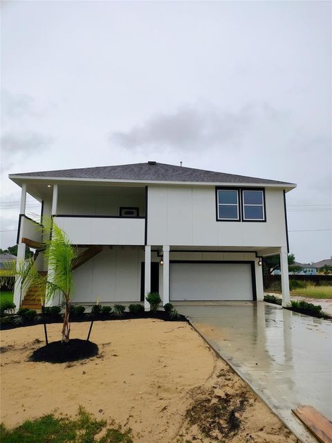 Photo of 604 Fairfield Street E, Shoreacres, TX 77571 (MLS # 54120660)