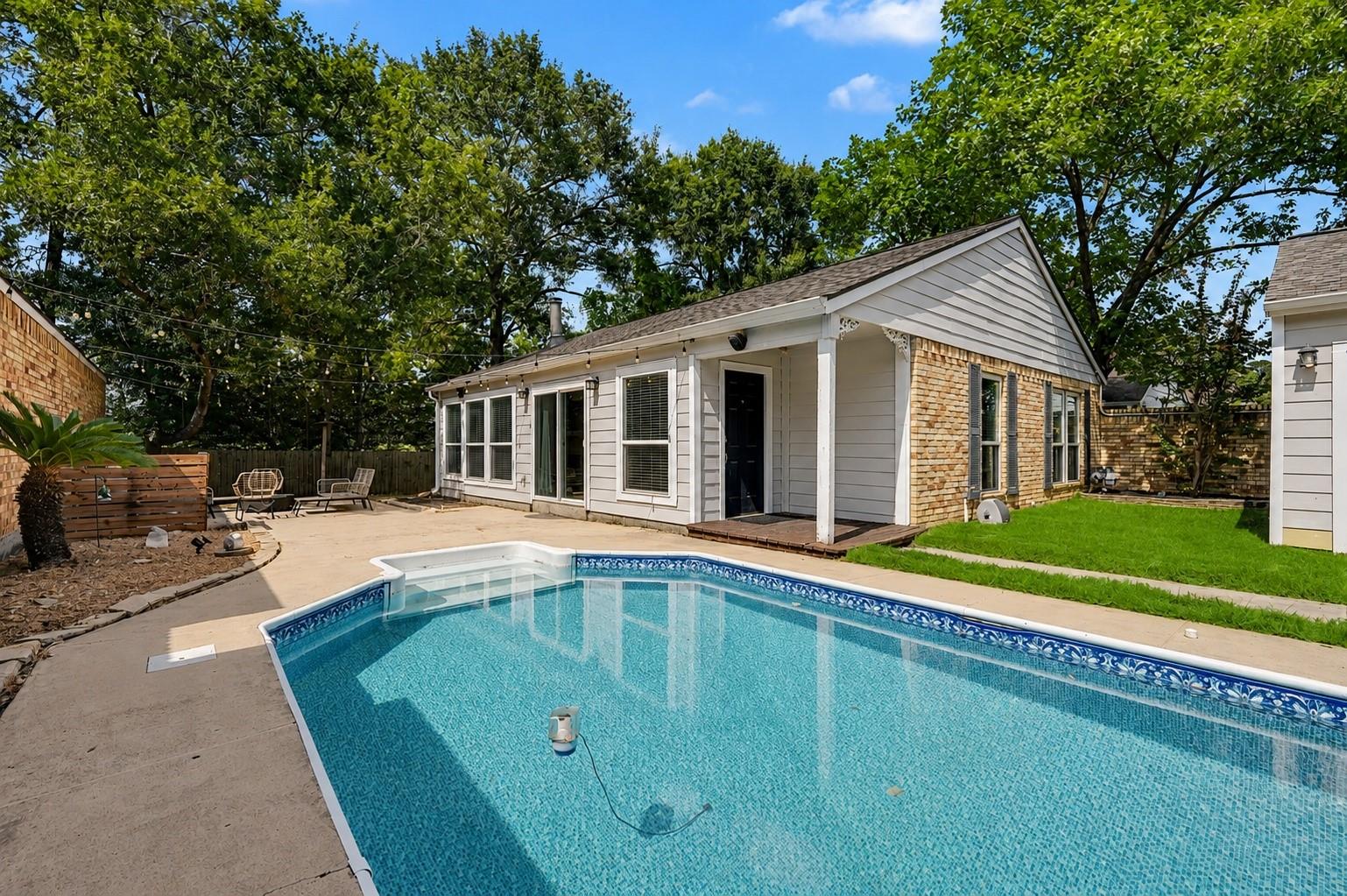 69 Wind Whisper Court