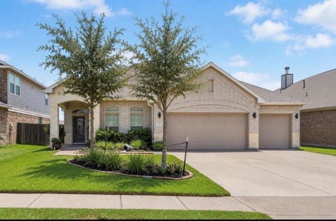 Homes For Sale - 16226 Amber Brown Drive<br/> Hockley, TX 77447