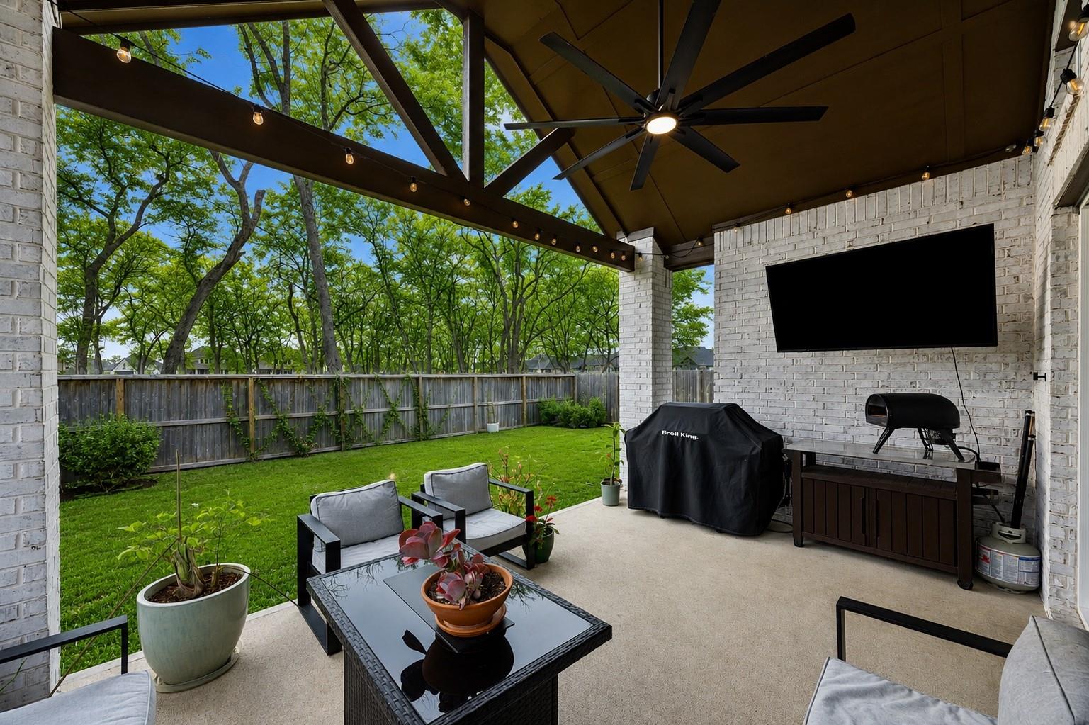 1407 Emma Lake Drive