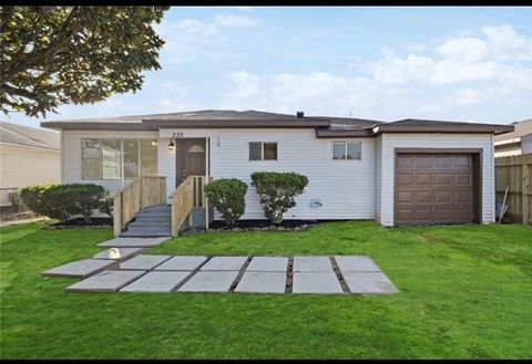 Photo of 220 Armstrong Street, Houston, TX 77029 (MLS # 97697095)