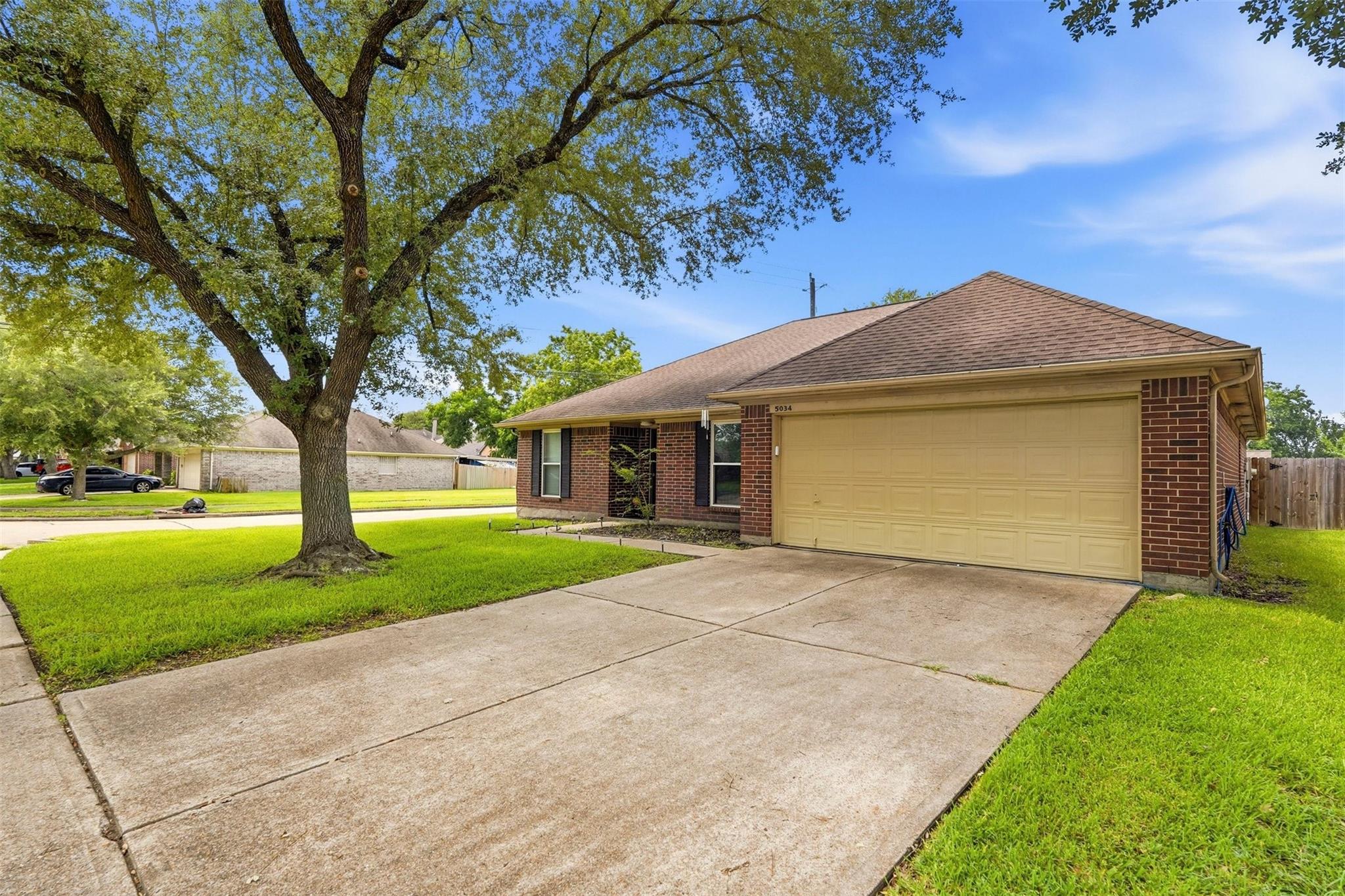5034 Glenview Drive