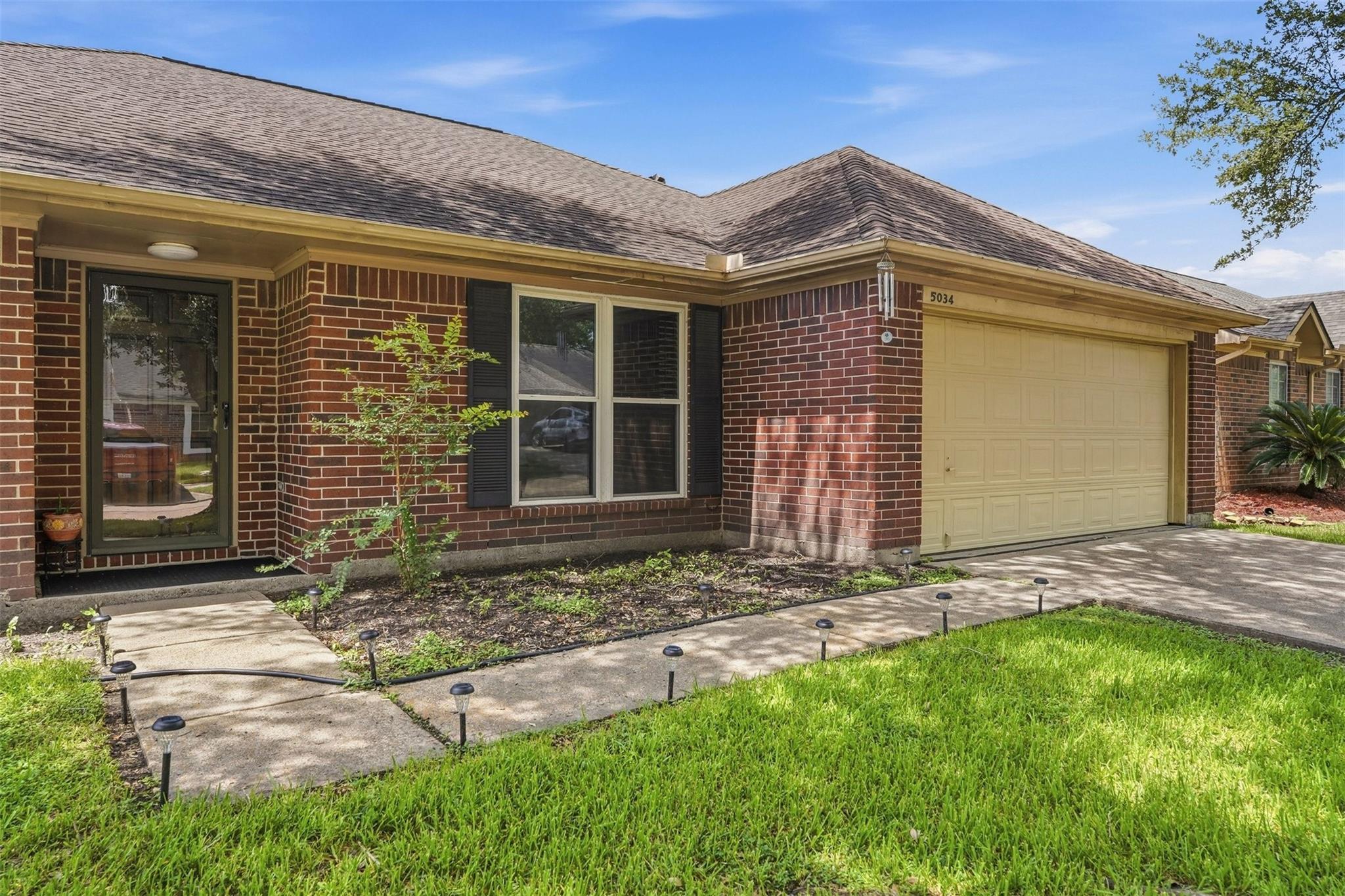 5034 Glenview Drive