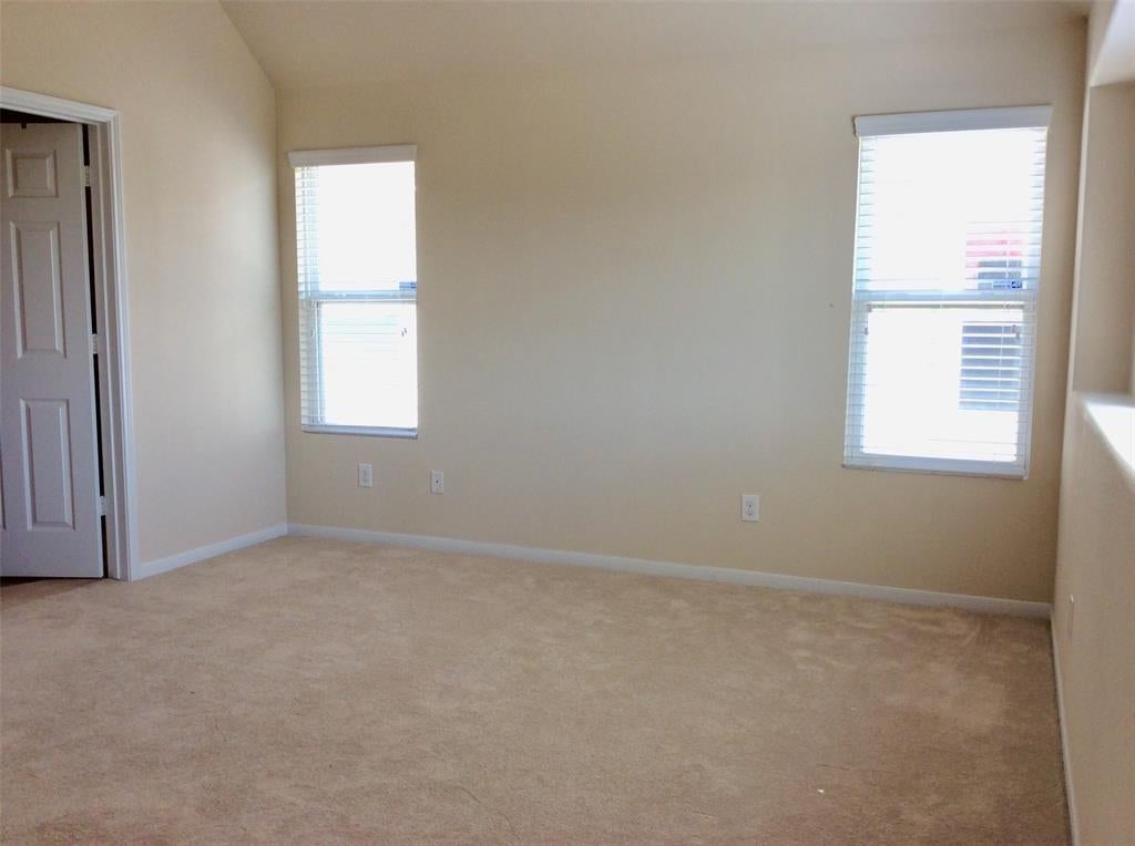 5031 Ivy Fair Way