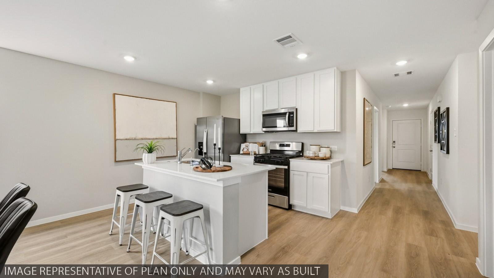 3045 Baisley Trail
