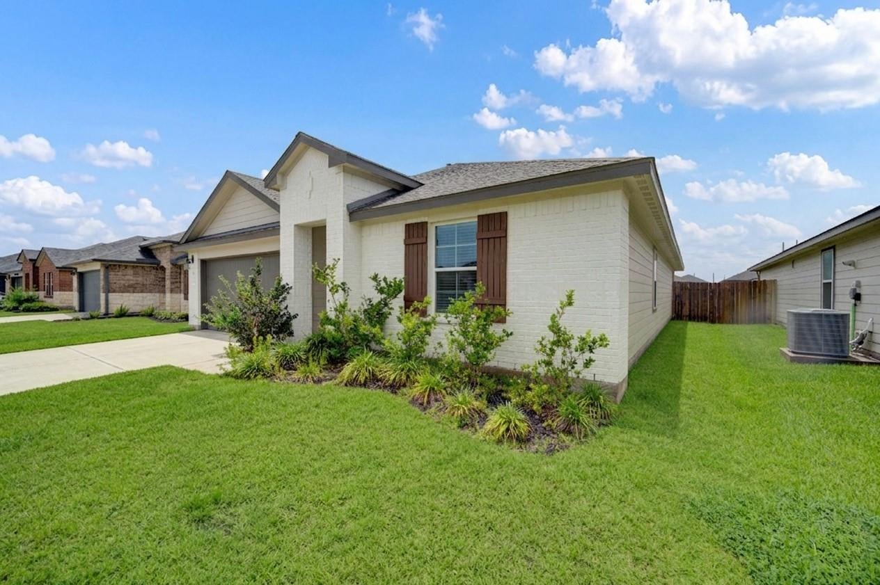 7547 Cattle Walker Court