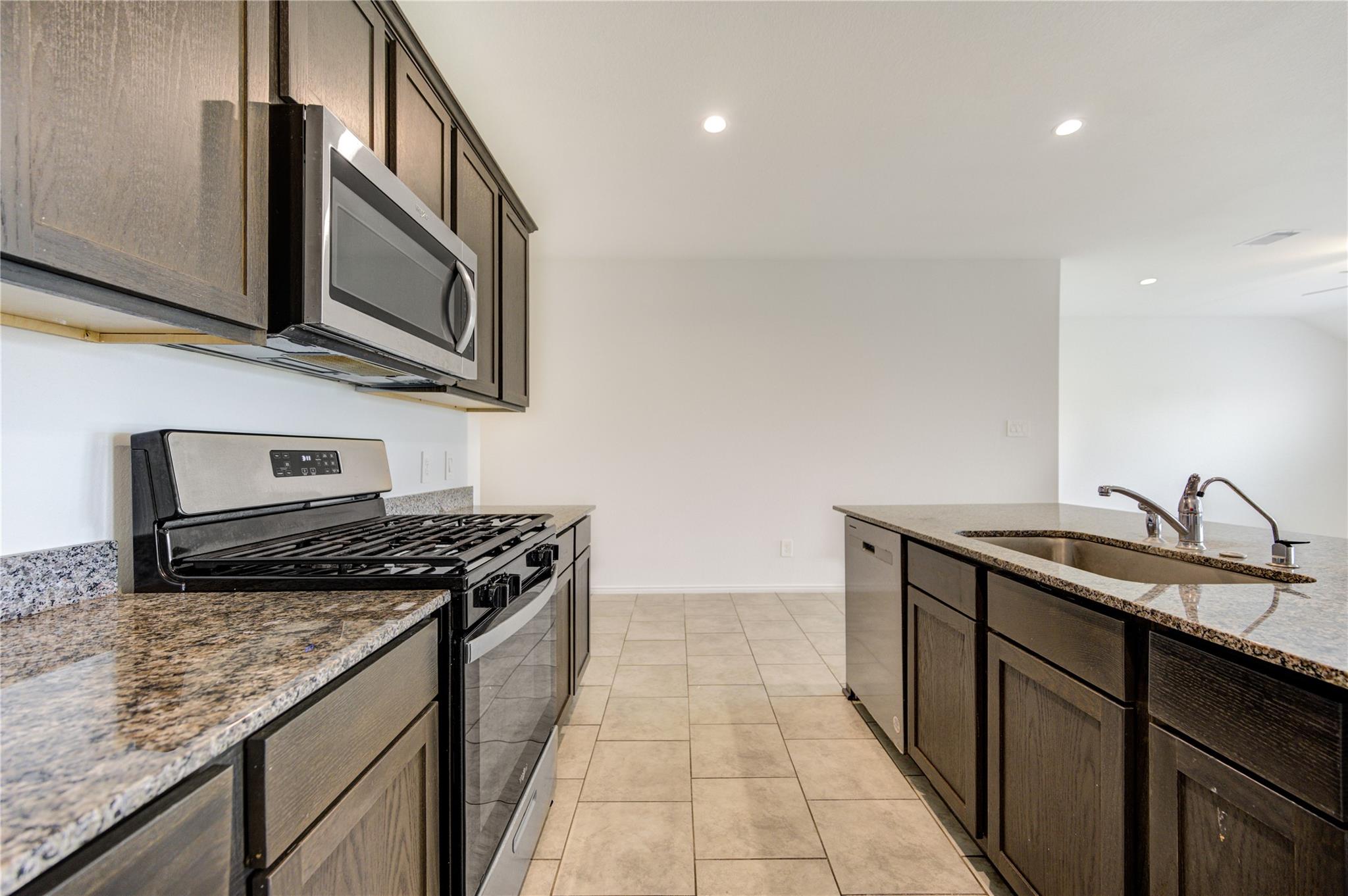 7547 Cattle Walker Court