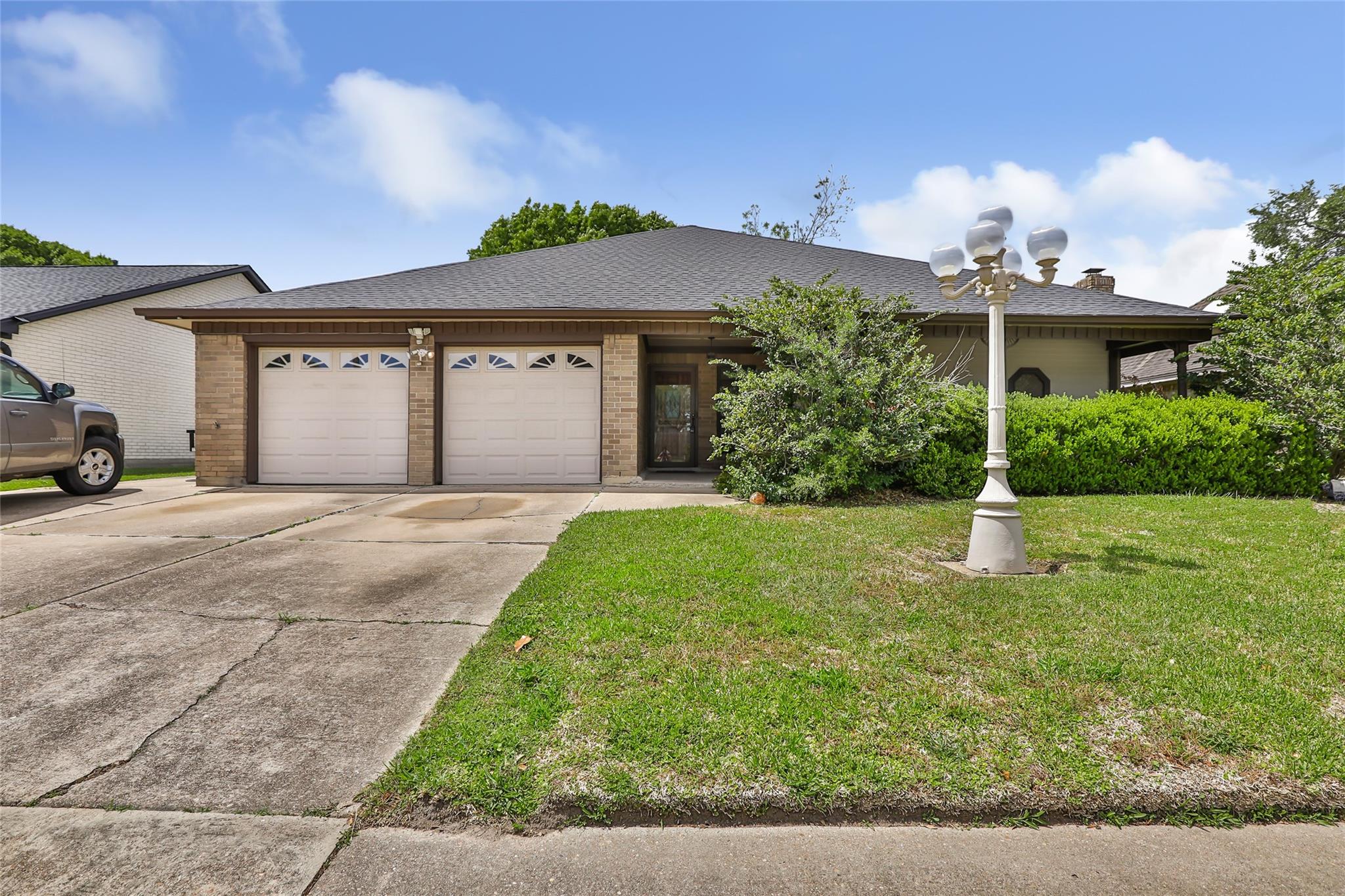 6006 Egypt Drive
