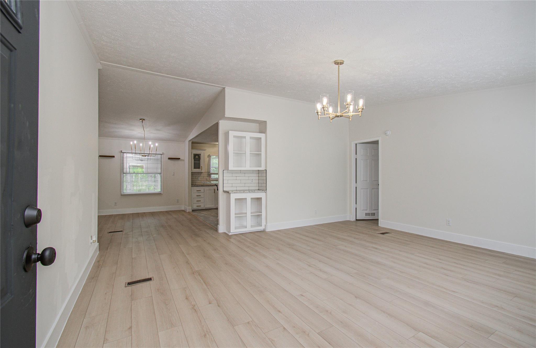 4537 Grand Oaks Drive