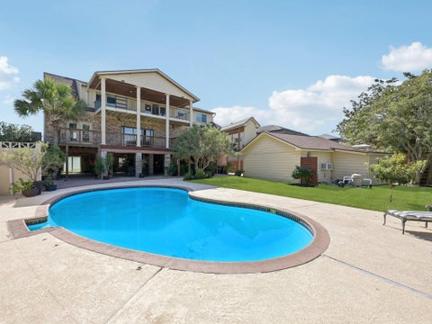 Photo of 2007 Port Royal Drive, Nassau Bay, TX 77058 (MLS # 61665550)