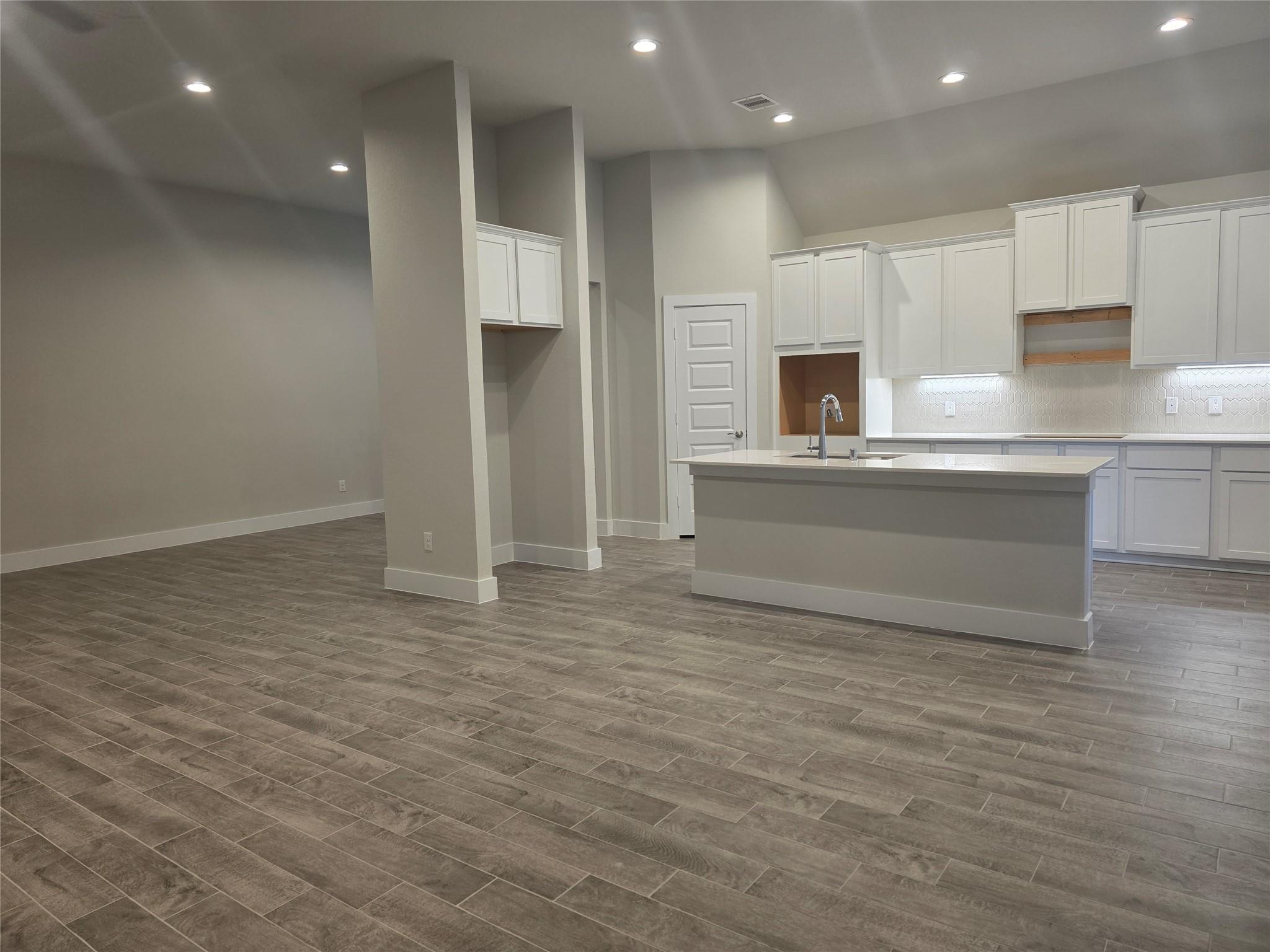 3223 Bushy Hawthorn Drive