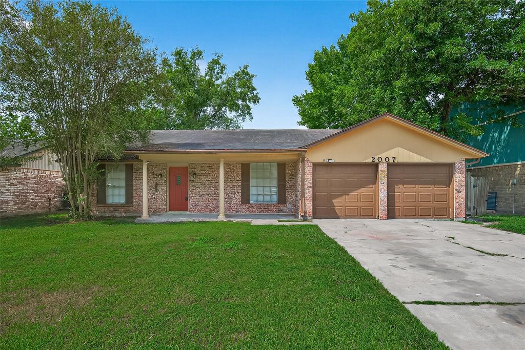 Photo of 2007 Whiteback Drive, Houston, TX 77084 (MLS # 11195178)