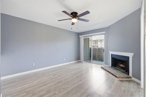 Photo of 18800 Egret Bay Boulevard #1007, Webster, TX 77058 (MLS # 63812078)