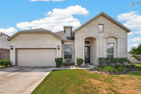 Photo of 3631 Springview Drive, Rosenberg, TX 77469 (MLS # 36783894)