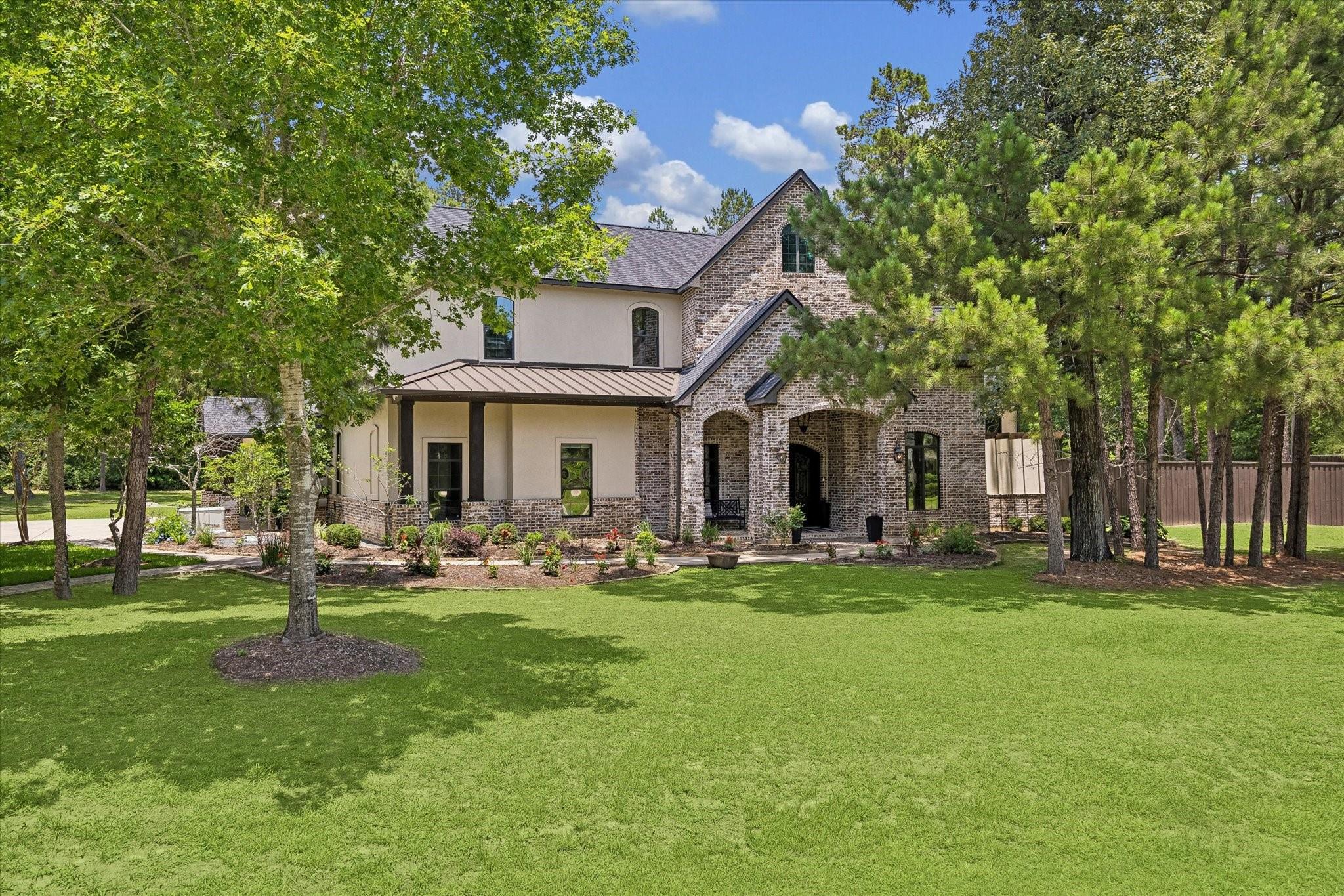 1030 Trailwood Estates Drive