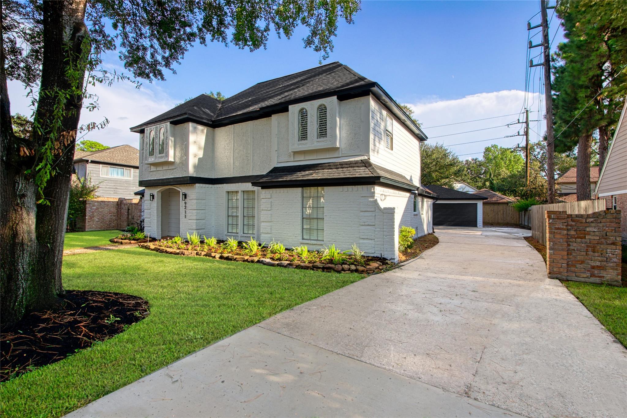 9211 Godstone Lane